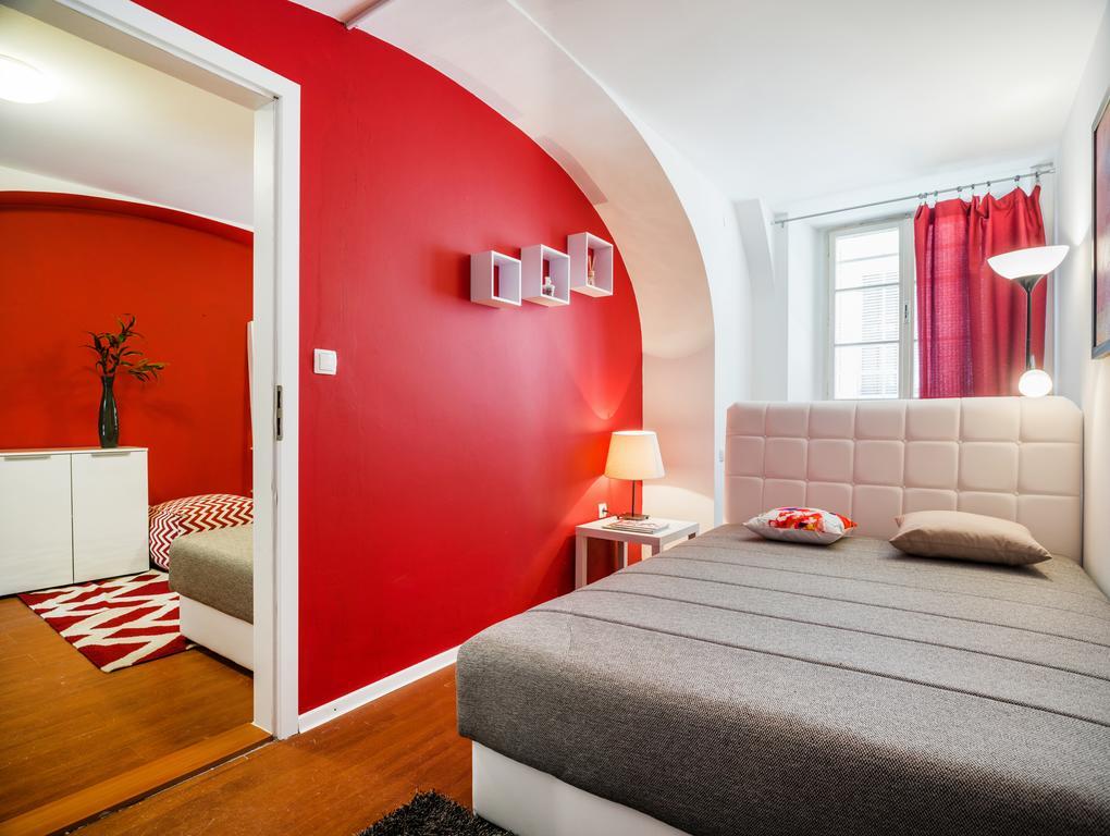 Apartments Vega Ljubljana Kamer foto