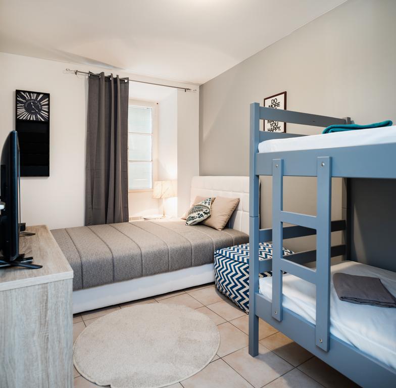 Apartments Vega Ljubljana Kamer foto