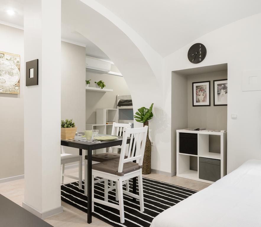 Apartments Vega Ljubljana Buitenkant foto